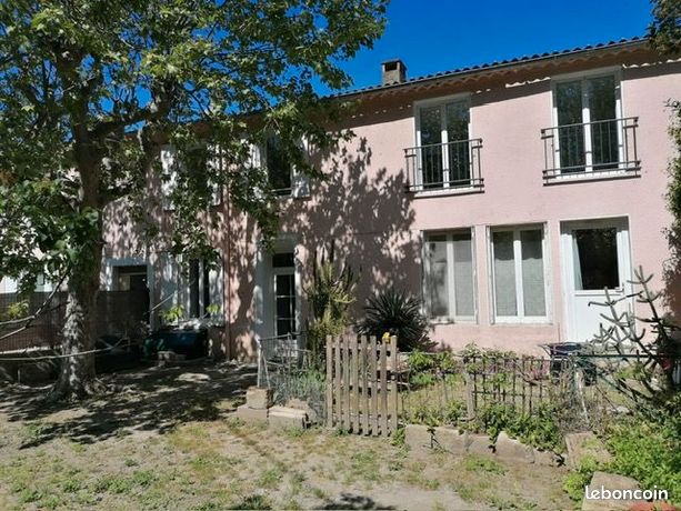 Remise 9 pièces 207 m²