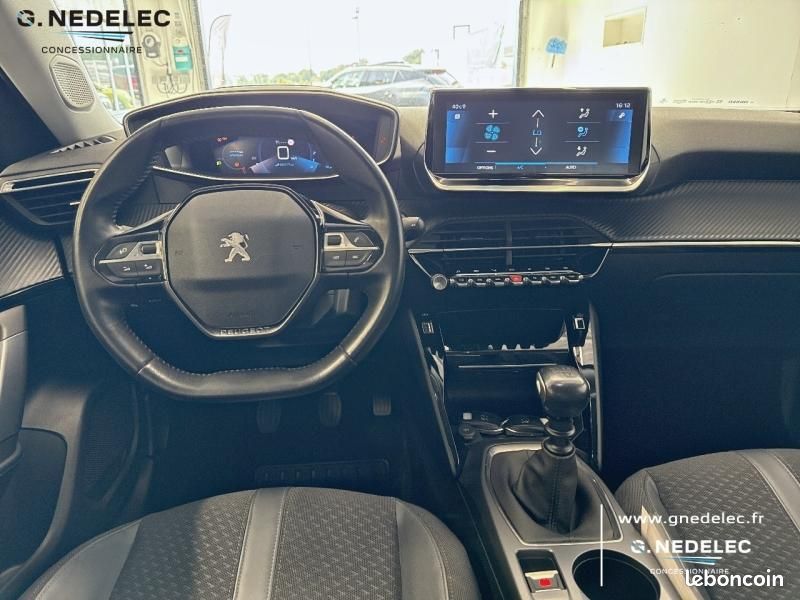 Peugeot 2008 1.5 BlueHDi 100ch S&S Allure (image 8)