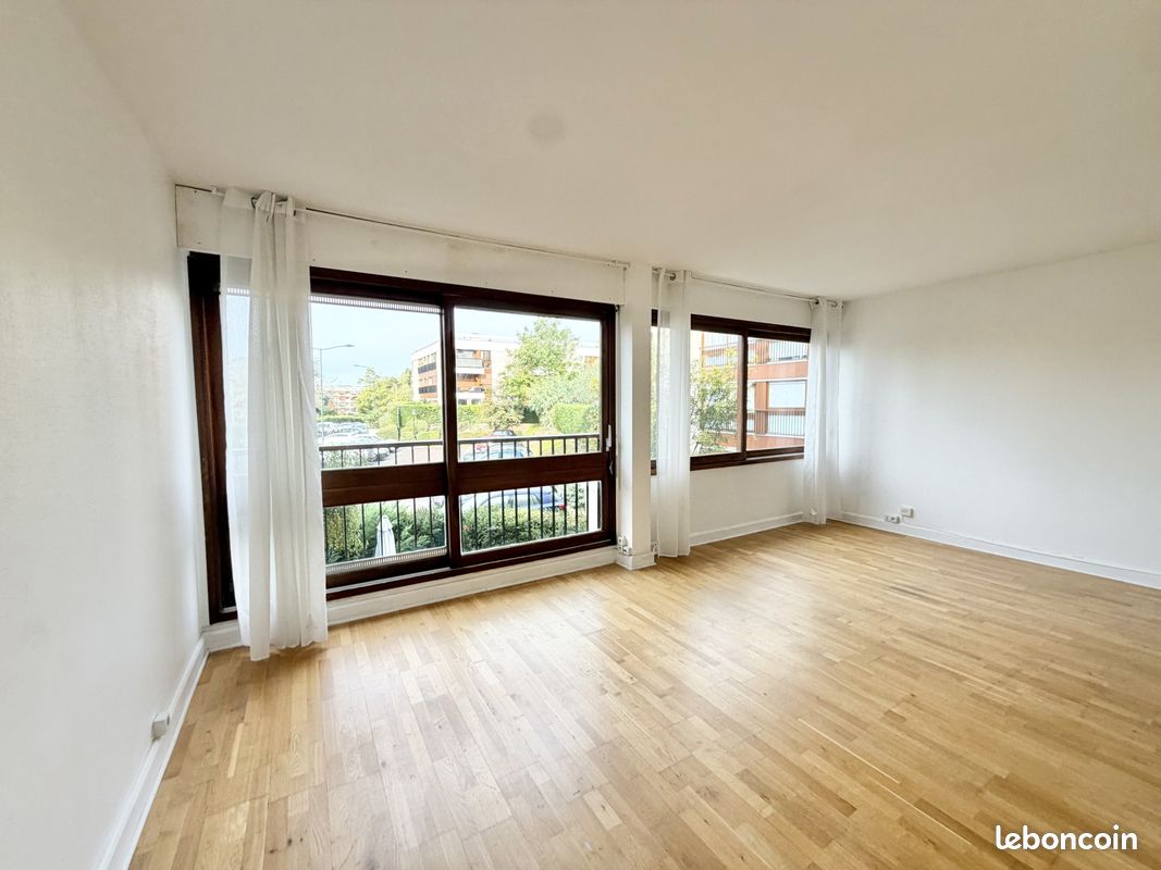 Appartement 1 pièce 35 m² · au Chesnay-Rocquencourt · 35 m² · 840 €/mois