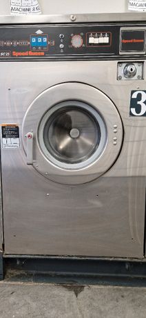 Comparatif pompe/distributeur de lessive pour laverie automatique