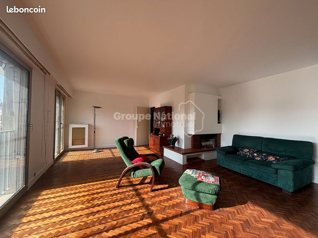 Appartement 5 pièces 116 m² · à Versailles · 116 m² · 479 000 €