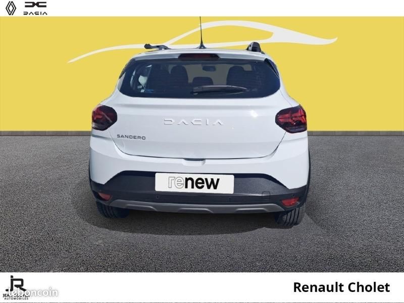 Dacia Sandero 1.0 TCe 90ch Stepway Essential -24 (image 11)