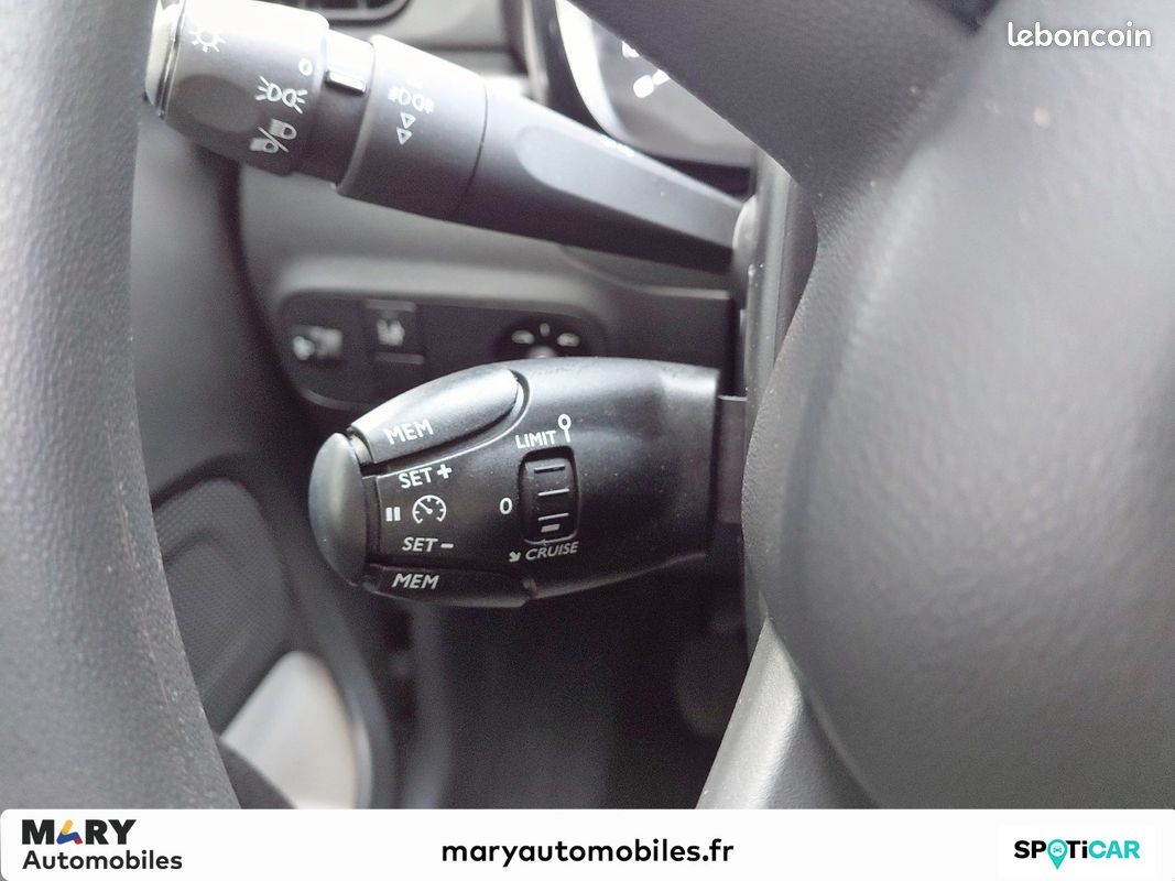 CITROEN C3 PureTech 83 ch BVM5 You (image 16)