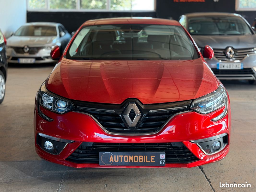 RENAULT Mégane IV Berline Blue dCi 115 EDC Business (image 2)