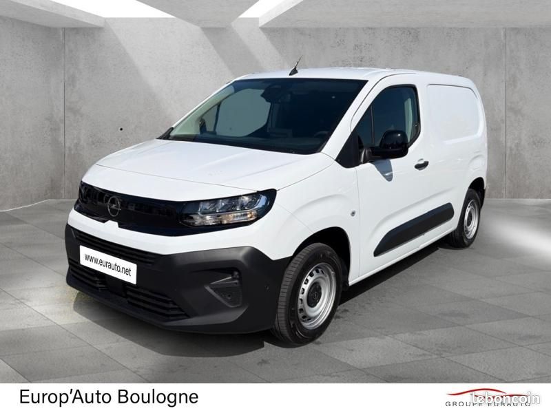 Opel Combo Cargo M Essence 110ch Pack Premium Connect (image 1)