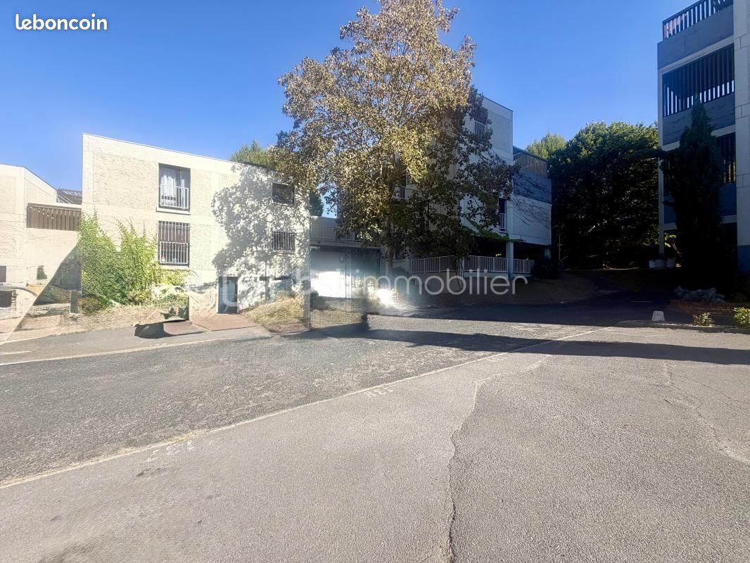 Appartement 2 pièces 42 m² · à Boussy-Saint-Antoine · 42 m² · 42 000 €