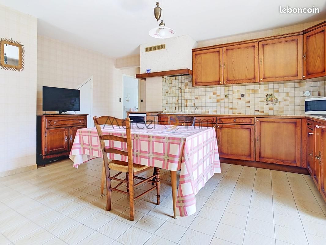Appartement 2 pièces 34 m² · à Esclanèdes · 34 m² · 425 €