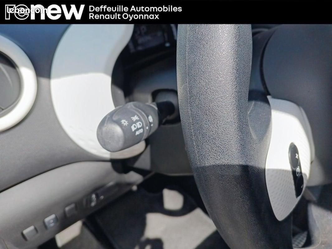 Renault Twingo E-TECH ELECTRIQUE III Authentic (image 15)