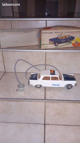 Voiture Miniature Peugeot 404 – France Jouet – Boîte Ref1099 – Version Police