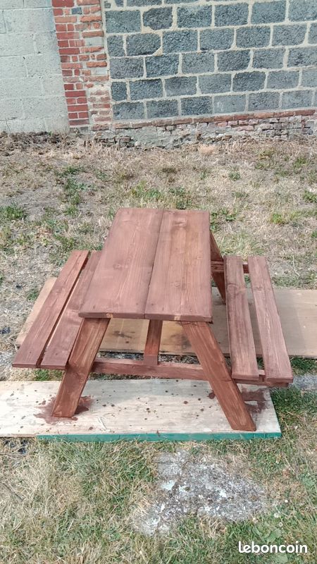 Petite table de salon de jardin pour enfant (image 2)
