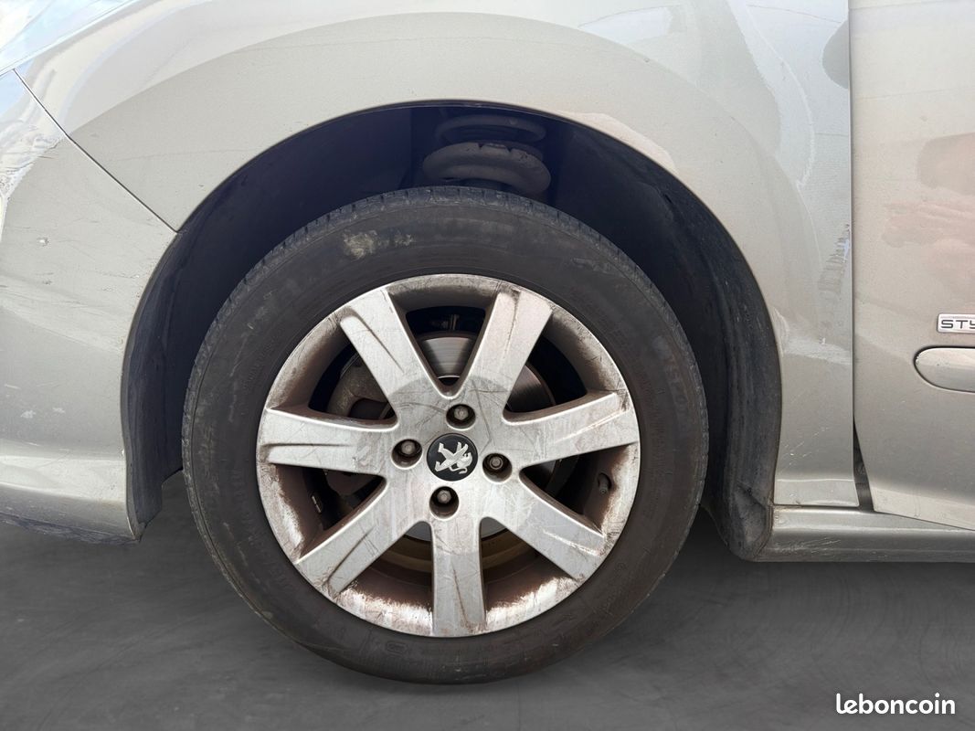 PEUGEOT 308 1.6 VTi 120ch Style (image 15)