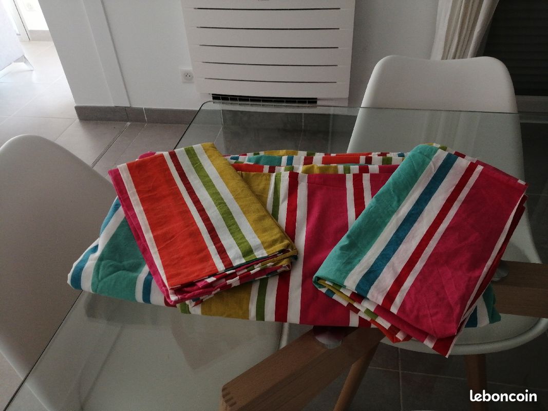 Enveloppe de couette 2.20 m x 2.00 m avec 2 enveloppes de taie (image 1)