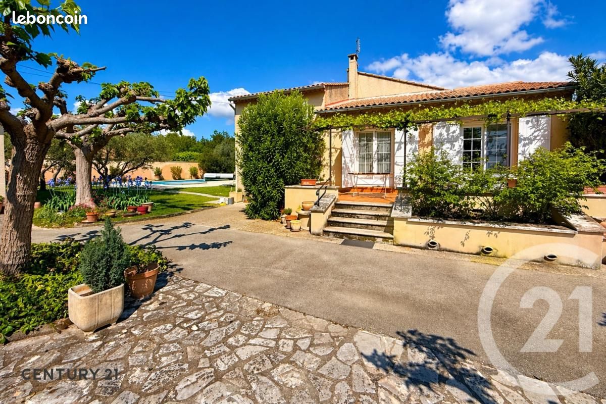 Maison 6 pièces 131 m² · à Monteux · 131 m² · 399 000 €