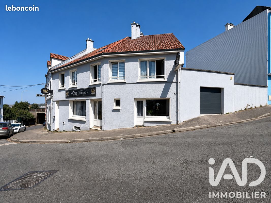 Immeuble 200 m² · à Boulogne-sur-Mer · 200 m² · 287 000 €