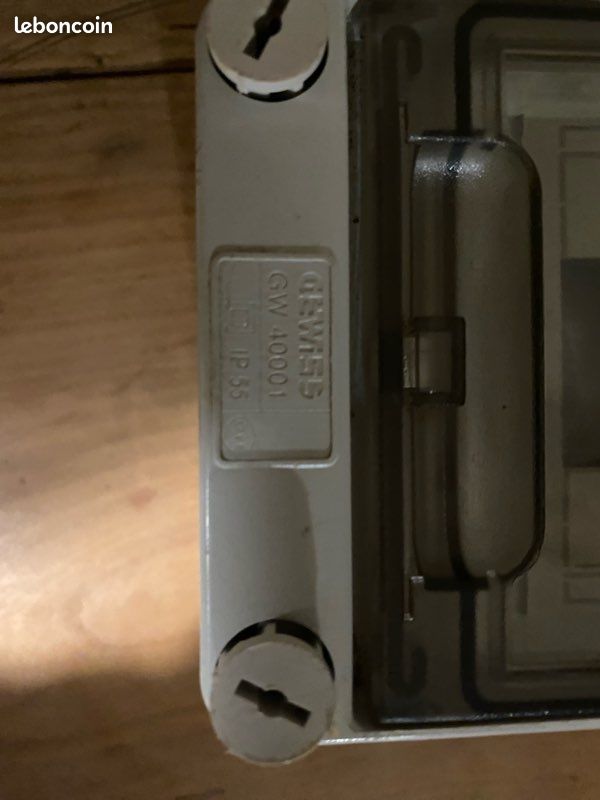 Boîtier de distribution (image 3)