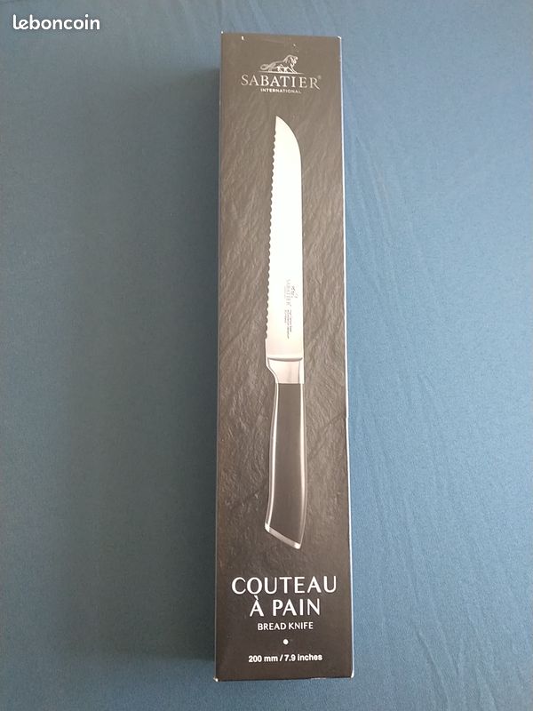 Couteau à pain Sabatier - NEUF (image 1)
