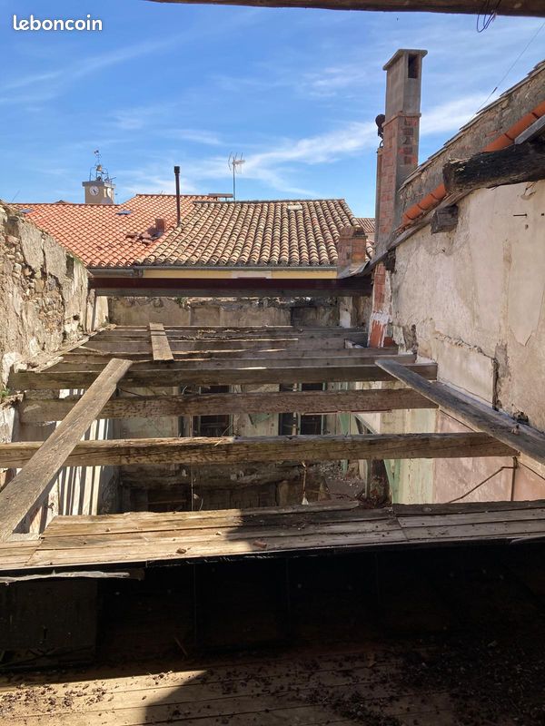 Maison 2 pièces 103 m² · à Rieux-Minervois · 103 m² · 20 000 €