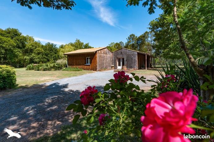 Propriété 4 pièces 135 m²