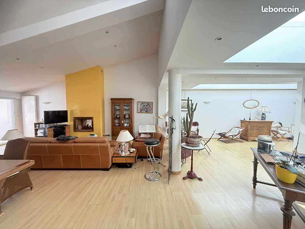 Maison 4 pièces 145 m² · à La Rochelle · 145 m² · 190 000 €