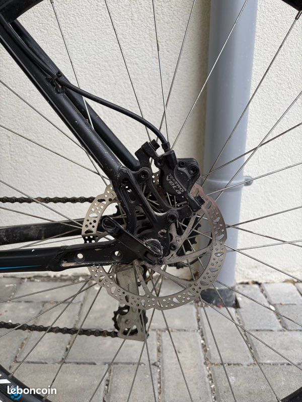 Merida Crossway 20 – VTC 28" – 24 vitesses – Freins à disque – Taille M/L (image 6)