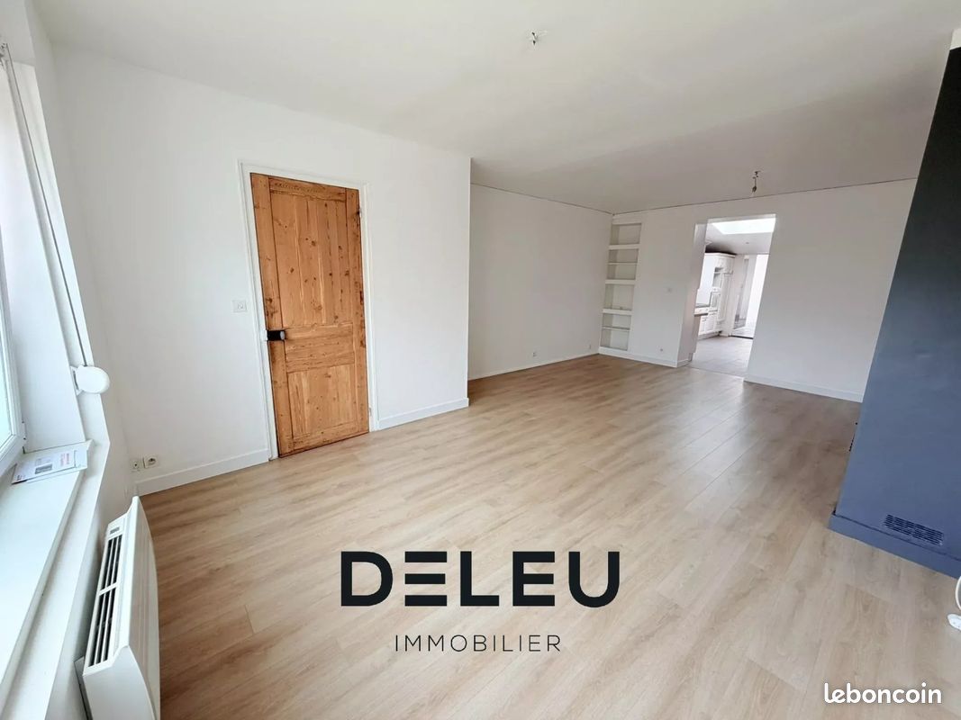 Maison 5 pièces 118 m² · à Wambrechies · 118 m² · 364 000 €
