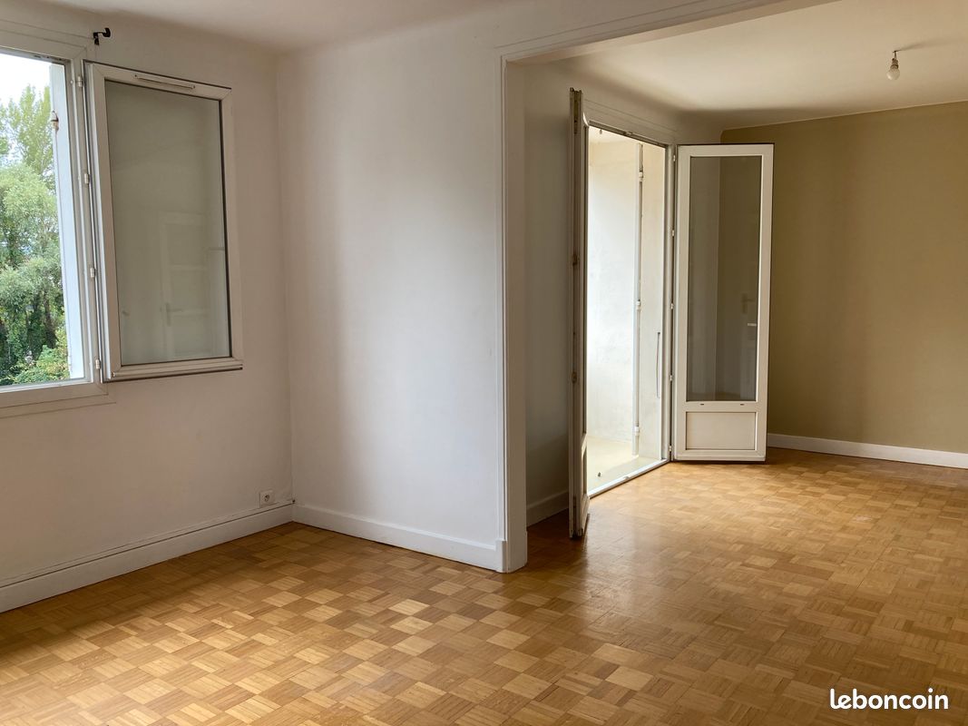 Appartement 3 pièces 74 m² · à Brive-la-Gaillarde · 74 m² · 660 €