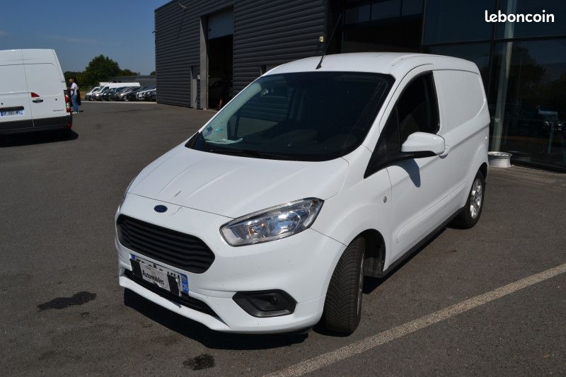Ford TRANSIT COURIER 1.0E 100CH LIMITED (image 2)