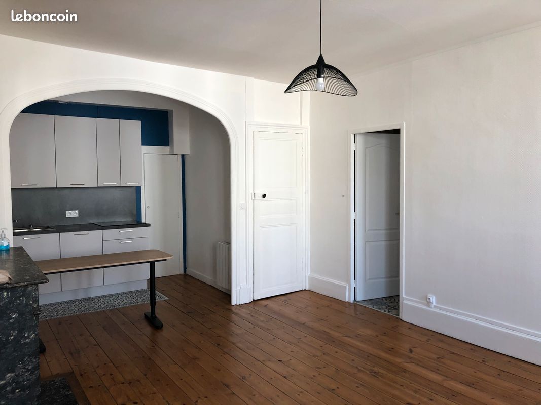 Appartement 2 pièces 42 m² · à Rochefort · 42 m² · 655 €