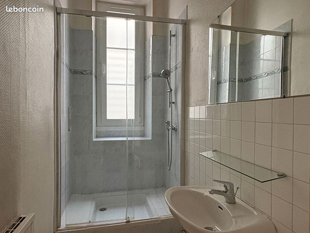 Appartement 2 pièces 50 m² — 8