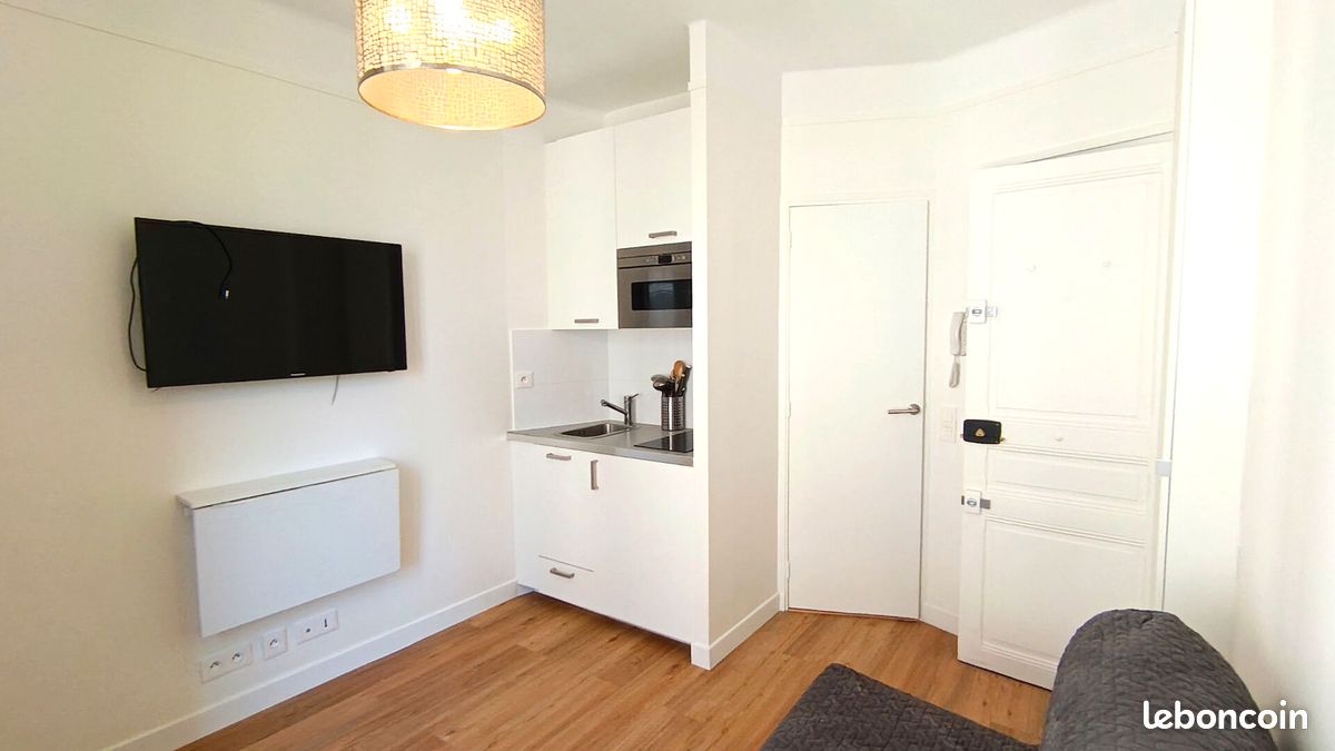 Appartement 1 pièce 12 m² · à Paris · 12 m² · 170 000 €