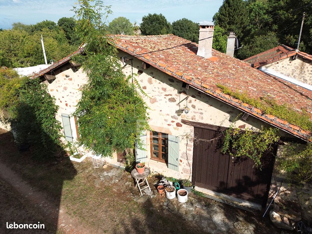 Maison 4 pièces 85 m² · à Availles-Limouzine · 85 m² · 66 000 €