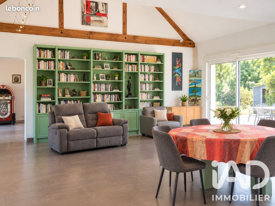 Maison 6 pièces 170 m² · à Saint-Philbert-du-Peuple · 170 m² · 255 000 €