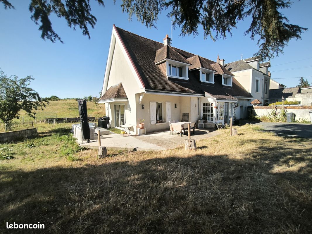 Maison 6 pièces 168 m² · à Azay-sur-Cher · 168 m² · 341 250 €
