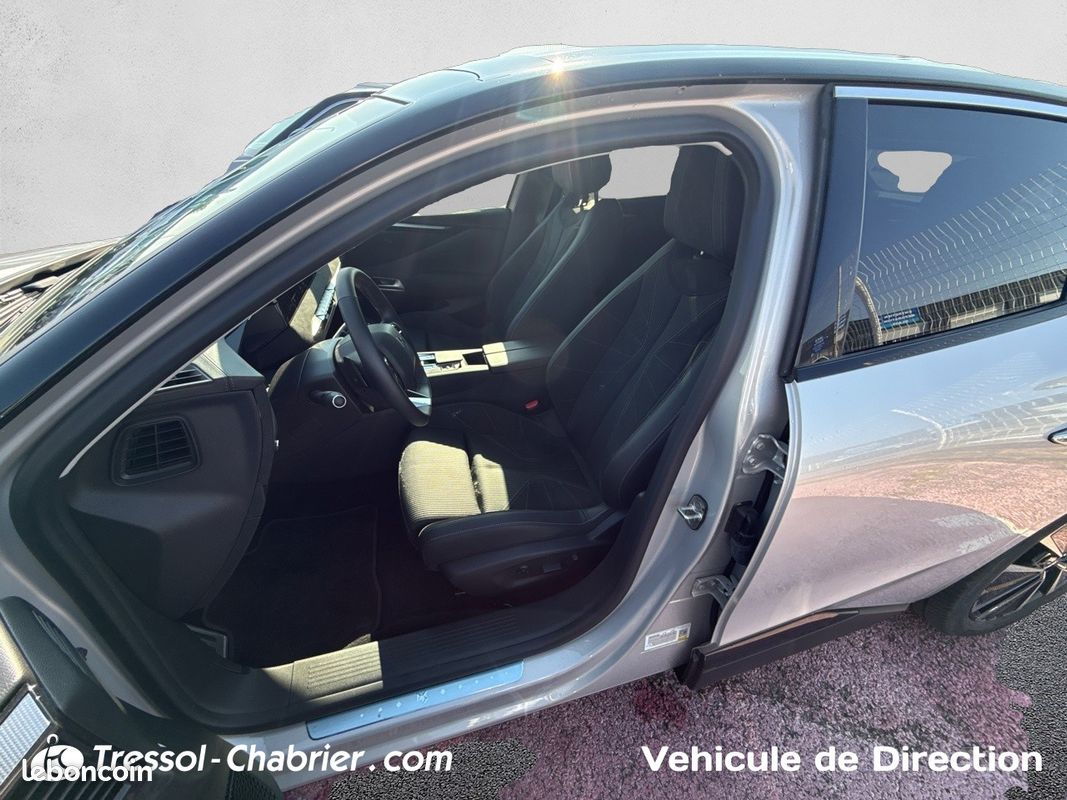 DS N°4 E-Tense Etoile - Alcantara (image 14)