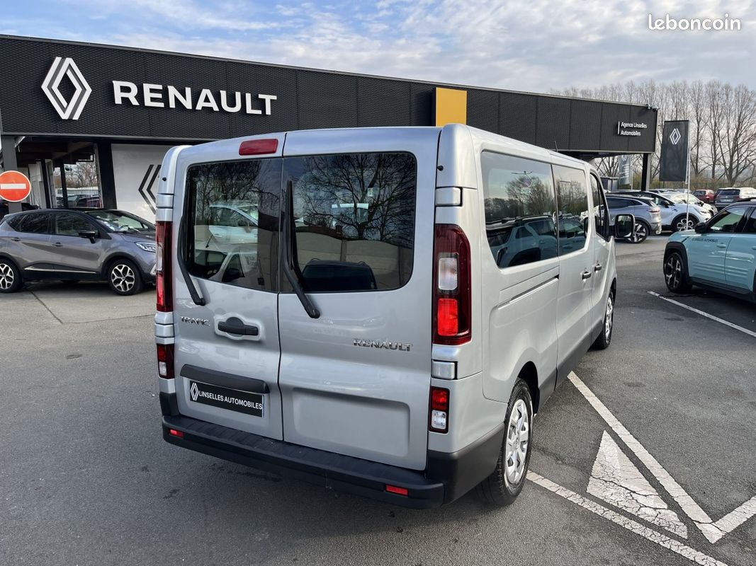 Renault Trafic (3) Zen L2 Blue dCi 150ch 9 places (image 2)