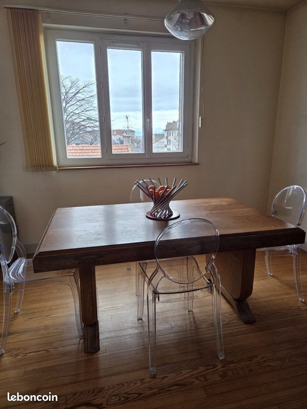 Table à manger en noyer (image 2)