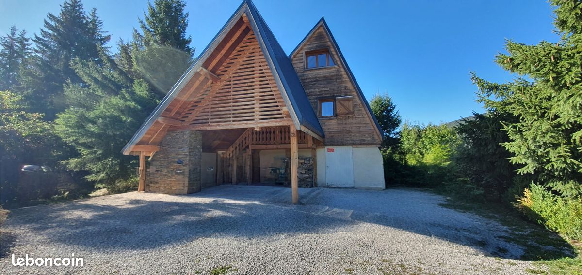 Maison 4 pièces 100 m² · à Lans-en-Vercors · 100 m² · 550 000 €