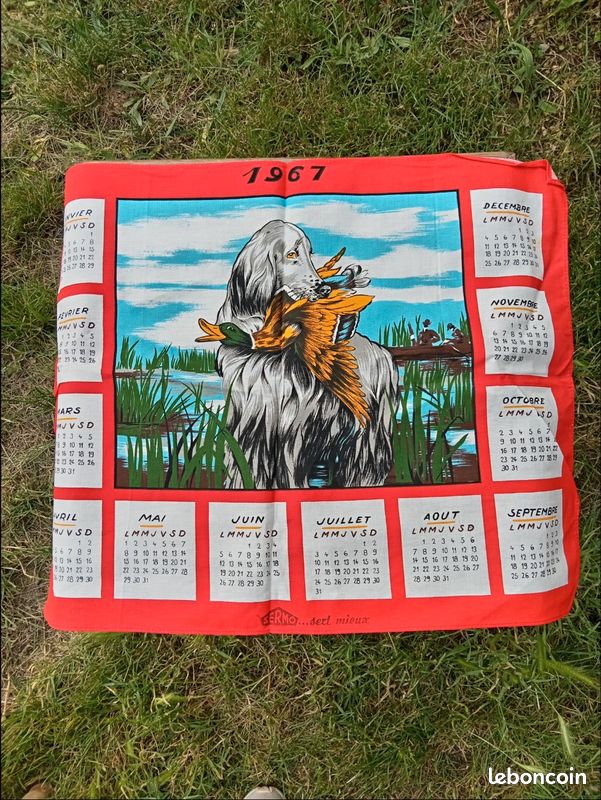 NEUF !  TORCHON CALENDRIER 2017  - 75 x 50 cm