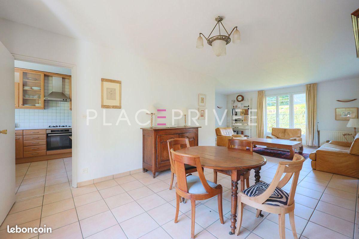 Maison 7 pièces 185 m² · à Saint-Max · 185 m² · 398 000 €