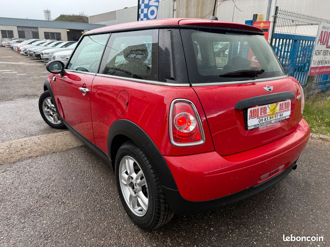 Mini One R56 Phase 2 1.6i 75ch Boite rapport 6 1ére MEIN (image 2)