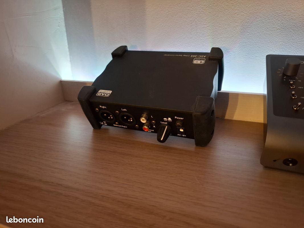 DAP ASC-202 Convertisseur Asymetrique symetrique reversible RCA XLR avec gestion du gain