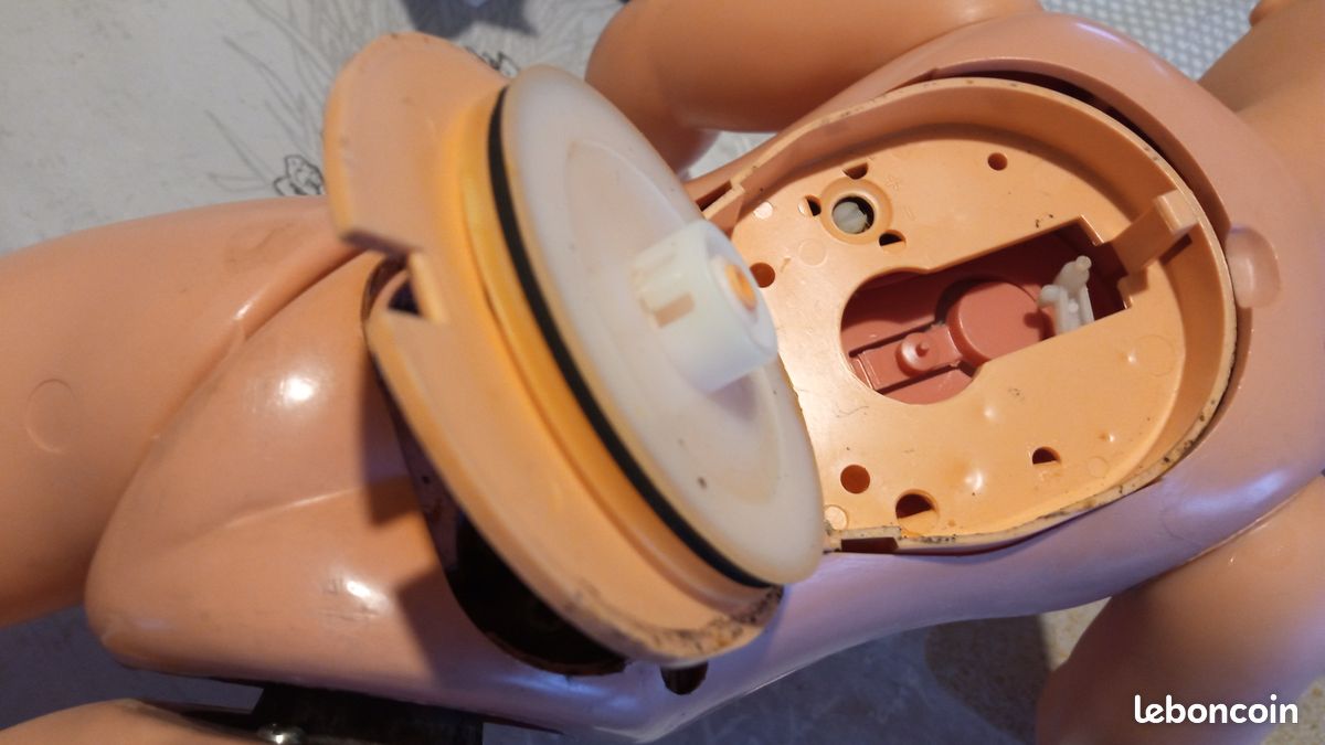 Disney Princesses Poupée Belle articulée
