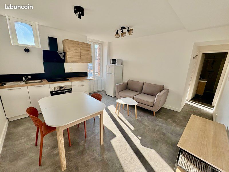 Appartement 3 pièces 53 m² · à Laval · 53 m² · 740 €