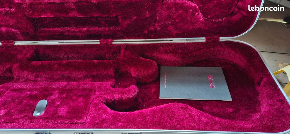 Etui rigide Ibanez Prestige Team J Craft (image 3)