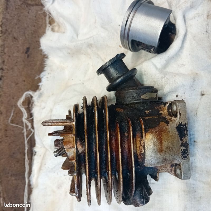 Piston Cylindre Stihl pour tronçonneuse Stihl 026 de 44 mm (image 4)
