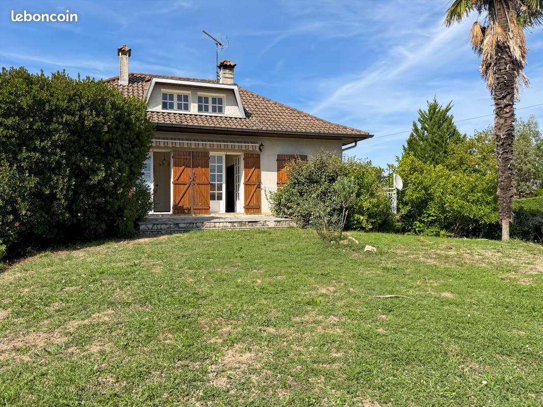 Maison 4 pièces 116 m² · à Saint-Étienne-de-Tulmont · 116 m² · 235 000 €
