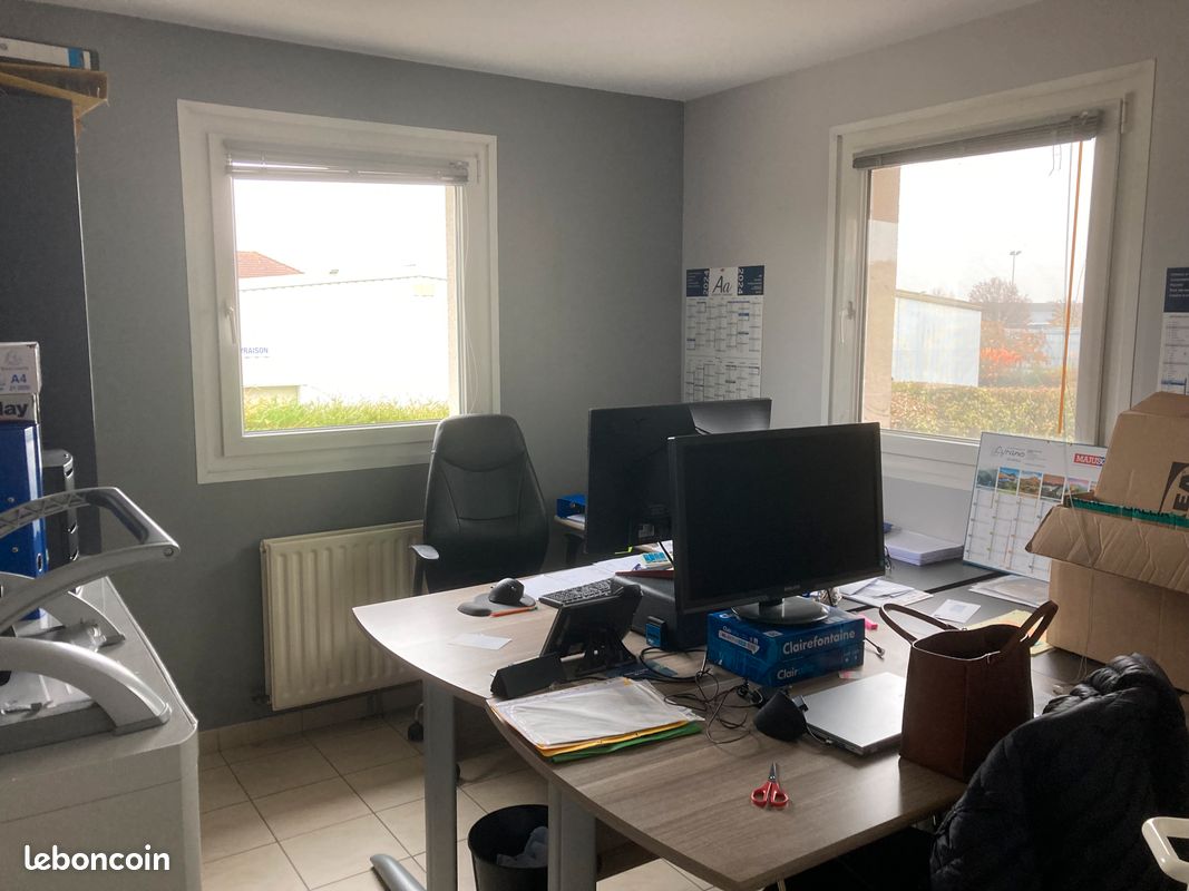 Loue bureau (image 3)