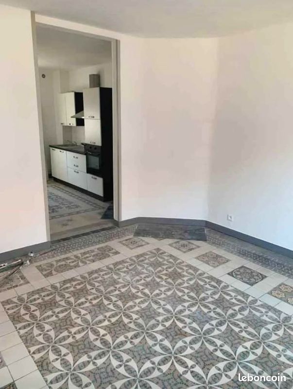 Appartement 1 pièce 30 m² · à Corbie · 30 m² · 530 €