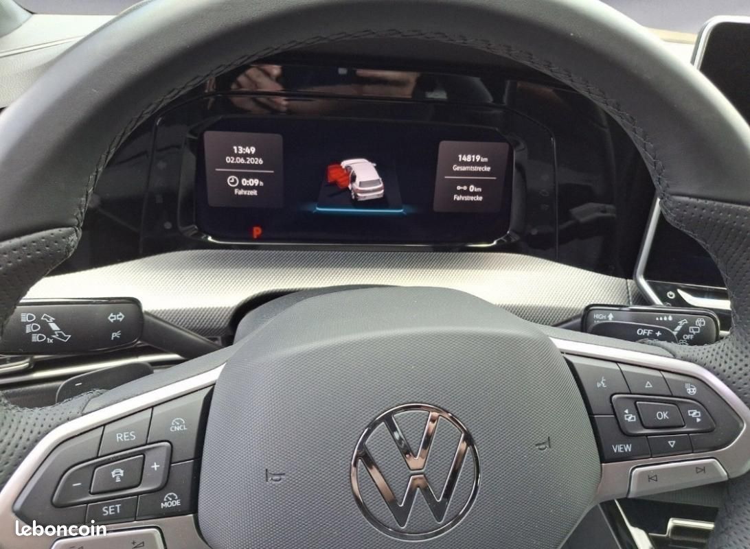 Volkswagen Golf GTE 272 BLACK STYLE (20KW) HYBRIDE RECHARGEABLE / CAMÉRA 360° AFF TETE HAUTE REGU... (image 10)