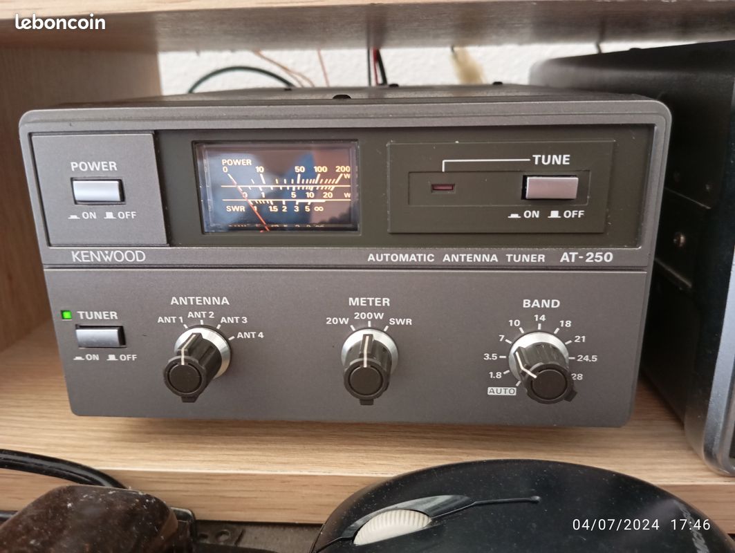 Tuner Kenwood AT-250 – Antenne Auto – Fabriqué Au Japon – Occasion Testé